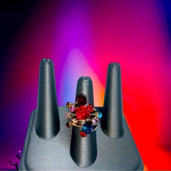 Fancy Cocktail Ring l Multi-Faceted  Gold Band l Size 6 l New - Picture 10 of 14